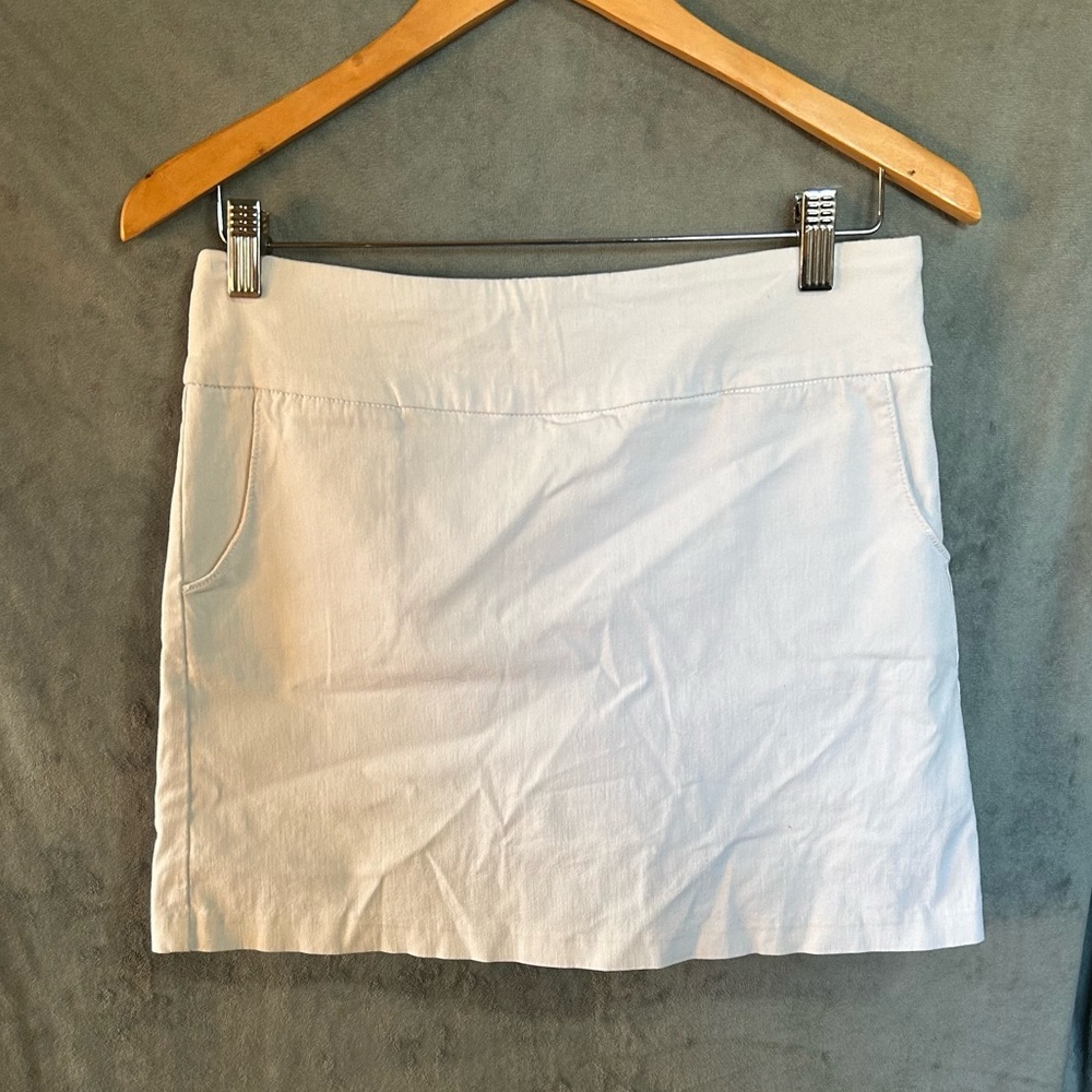 White  Skirt